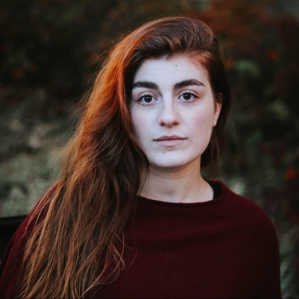 Meet your Posher, Chloe